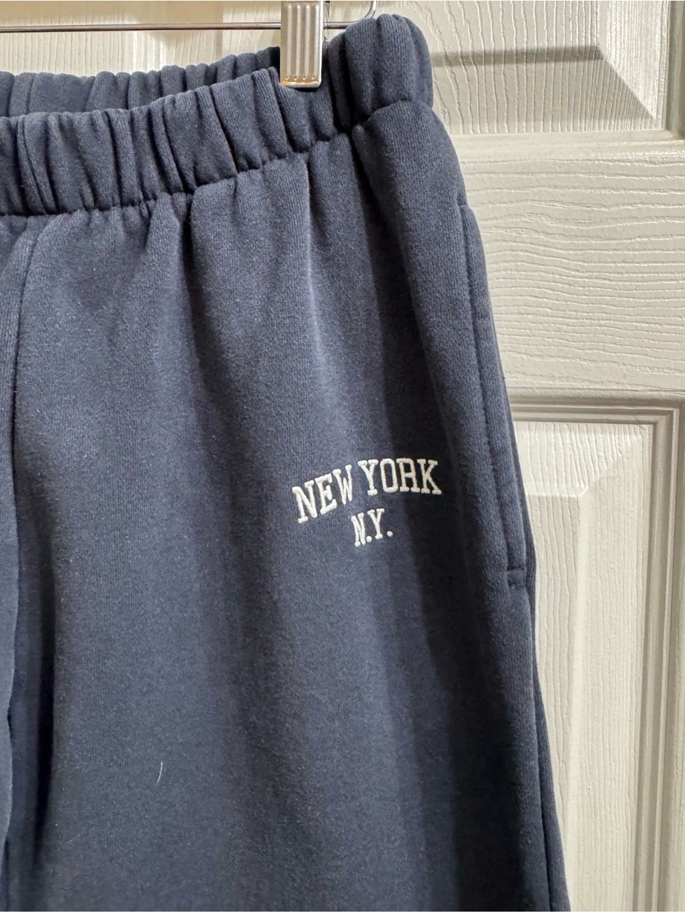 John Gault New York Joggers - Picture 2 of 2